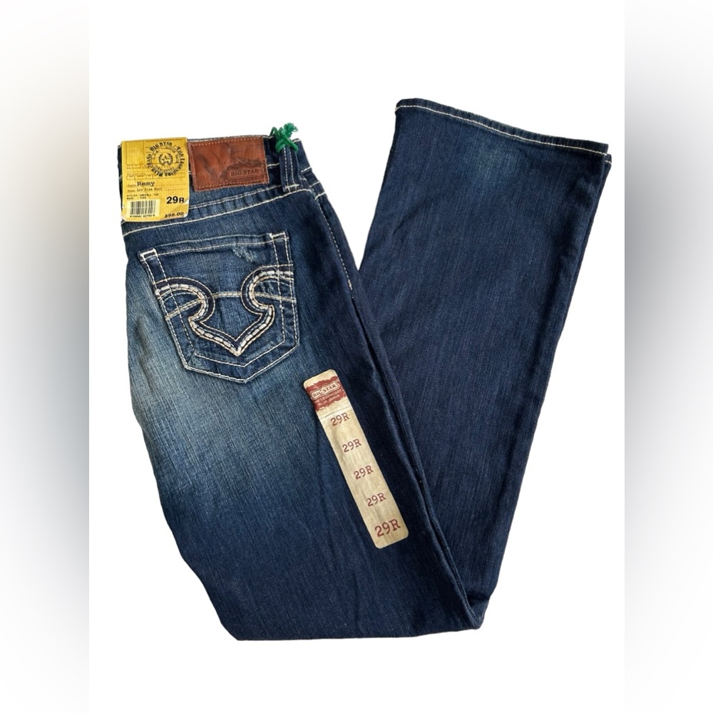 NWT Ladies Remy Low Rise Boot Cut Jeans SZ 29R